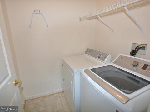 3922 Apple Orchard Dr, Pasadena, MD 21122 photo 8