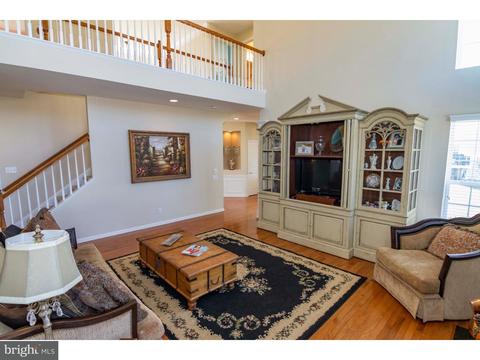 244 Bartlett Dr, Mickleton, NJ 08056 photo 4