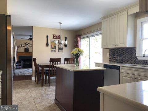 47 Airdrie Dr, Bear, DE 19701 photo 4