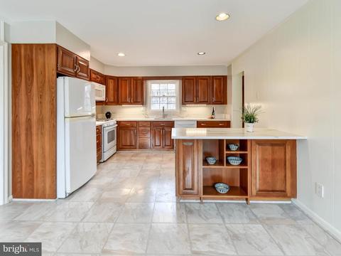 7810 Falstaff Rd, Mclean, VA 22102 photo 6
