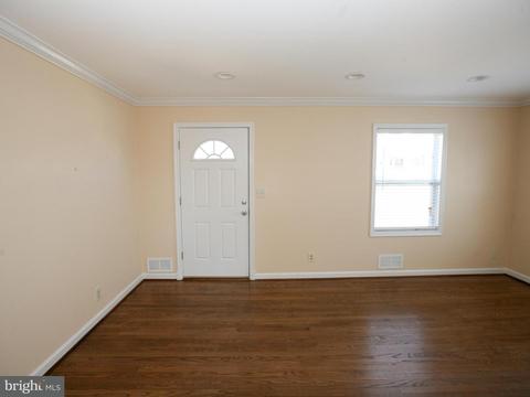 340 Compton Ave, Laurel, MD 20707 photo 3