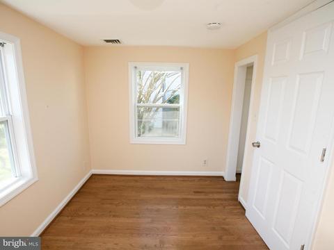 340 Compton Ave, Laurel, MD 20707 photo 7