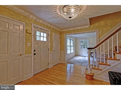 617 Howard Ave, Pitman, NJ 08071 photo 2