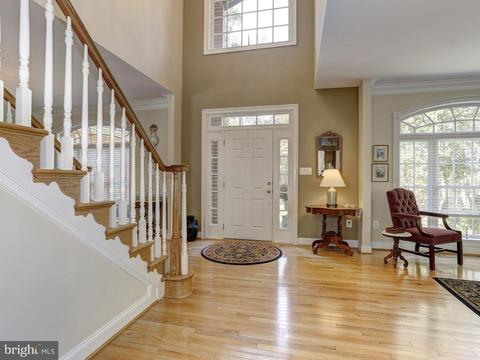 4205 Sequoia Dr, Westminster, MD 21157 photo 3