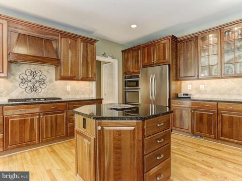 4205 Sequoia Dr, Westminster, MD 21157 photo 11