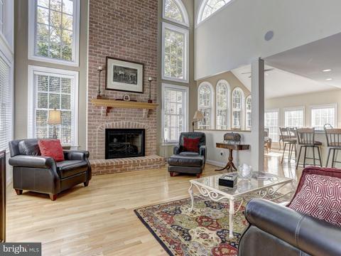 4205 Sequoia Dr, Westminster, MD 21157 photo 9