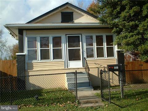 806 Pleasant Ave, Boothwyn, PA 19061 photo 1