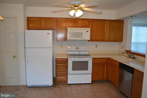 13489 Lock Loop, Woodbridge, VA 22192 photo 2