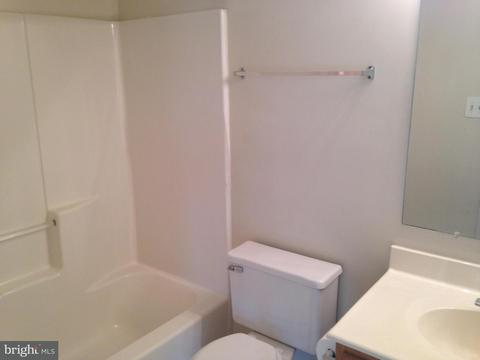 13489 Lock Loop, Woodbridge, VA 22192 photo 8