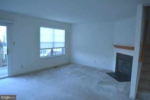 13489 Lock Loop, Woodbridge, VA 22192 photo 5