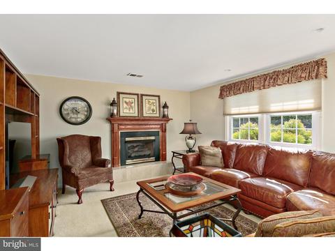 105 Beech Tree Dr, Cinnaminson, NJ 08077 photo 10