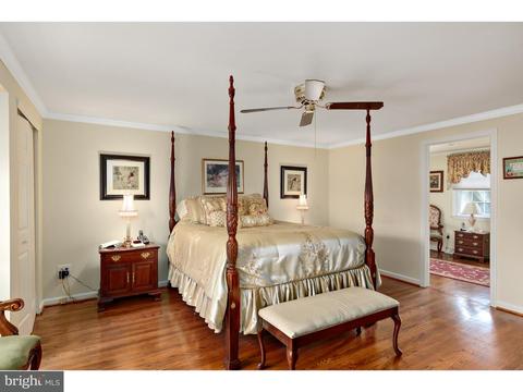 105 Beech Tree Dr, Cinnaminson, NJ 08077 photo 13