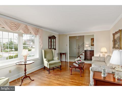 105 Beech Tree Dr, Cinnaminson, NJ 08077 photo 4