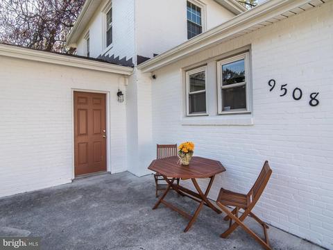 9508 Franklin Ave, Lanham, MD 20706 photo 4