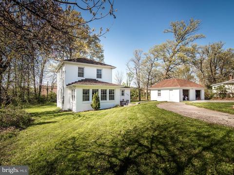 9508 Franklin Ave, Lanham, MD 20706 photo 3