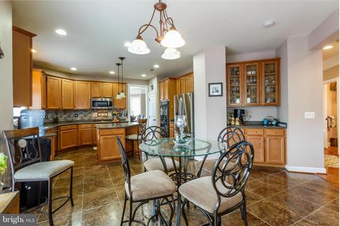 3373 Lady Catherine Cir, Triangle, VA 22172 photo 21