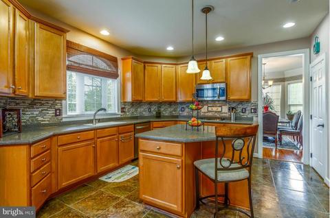 3373 Lady Catherine Cir, Triangle, VA 22172 photo 23