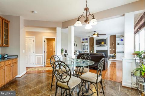 3373 Lady Catherine Cir, Triangle, VA 22172 photo 22