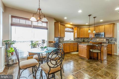 3373 Lady Catherine Cir, Triangle, VA 22172 photo 19