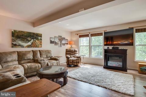9330 Garst Dr, Manassas, VA 20110 photo 8