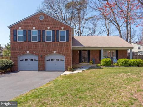 8019 Daffodil Ct, Springfield, VA 22152 photo 2