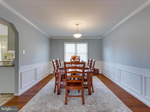 8019 Daffodil Ct, Springfield, VA 22152 photo 13