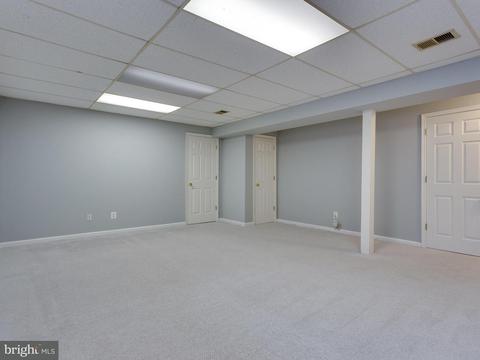 8019 Daffodil Ct, Springfield, VA 22152 photo 28