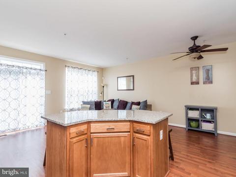 4015 Apple Jack Ct, Pasadena, MD 21122 photo 6