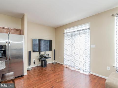 4015 Apple Jack Ct, Pasadena, MD 21122 photo 7