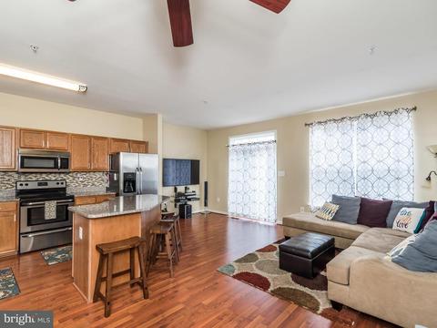 4015 Apple Jack Ct, Pasadena, MD 21122 photo 4