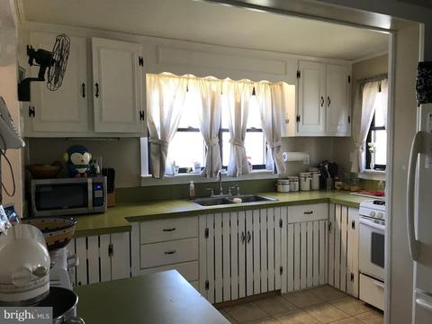 643 Taylor St, Riverside, NJ 08075 photo 7