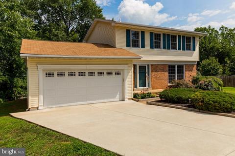 9954 Bramble Ct, Manassas, VA 20110 photo 3