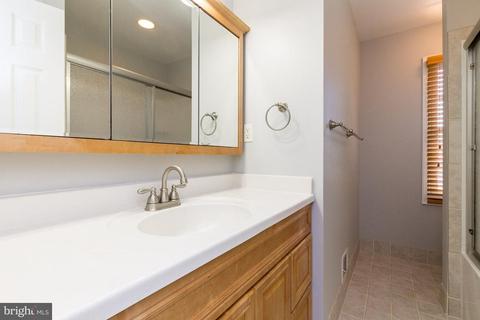 9954 Bramble Ct, Manassas, VA 20110 photo 18