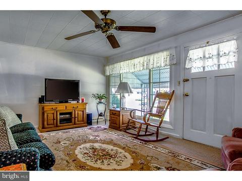 227 Clamer Rd, Ewing, NJ 08628 photo 17