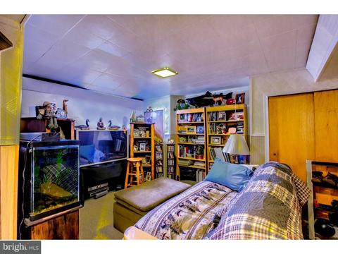 227 Clamer Rd, Ewing, NJ 08628 photo 15