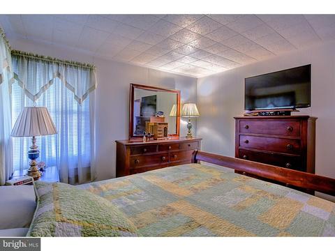 227 Clamer Rd, Ewing, NJ 08628 photo 11