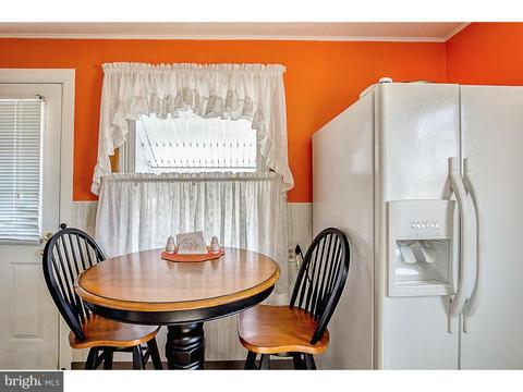 227 Clamer Rd, Ewing, NJ 08628 photo 2