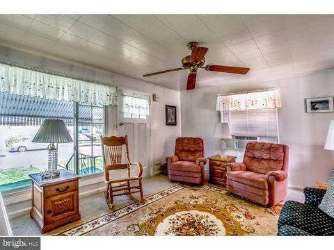 227 Clamer Rd, Ewing, NJ 08628 photo 7