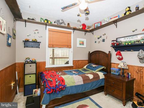 4661 Morgans Bluff Dr, Marshall, VA 20115 photo 16