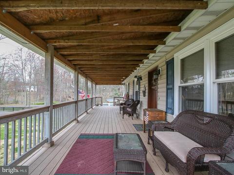 4661 Morgans Bluff Dr, Marshall, VA 20115 photo 4
