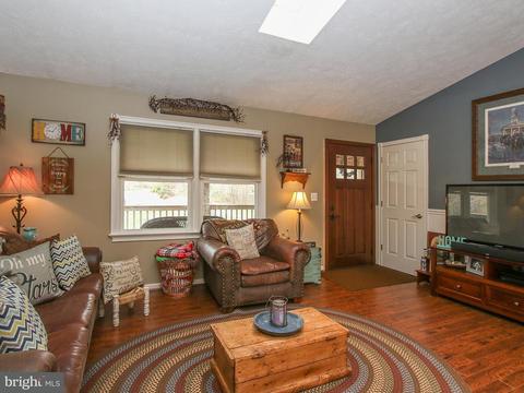 4661 Morgans Bluff Dr, Marshall, VA 20115 photo 7
