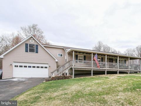 4661 Morgans Bluff Dr, Marshall, VA 20115 photo 2