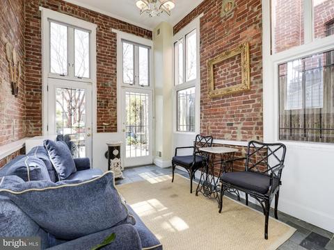 735 10th St SE, Washington, DC 20003 photo 8