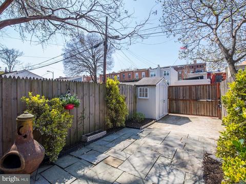 735 10th St SE, Washington, DC 20003 photo 27