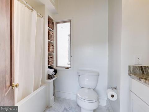 735 10th St SE, Washington, DC 20003 photo 20
