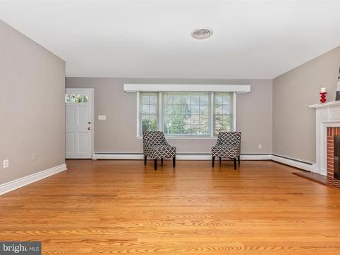602 Taney Ave, Frederick, MD 21702 photo 4