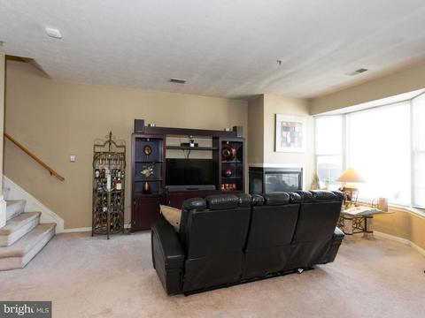 4963 Barclay Ter, Frederick, MD 21703 photo 7