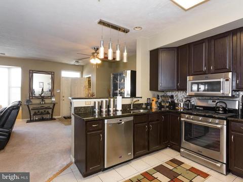 4963 Barclay Ter, Frederick, MD 21703 photo 3