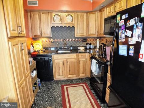 13753 Avonshire Dr, Silver Spring, MD 20904 photo 8
