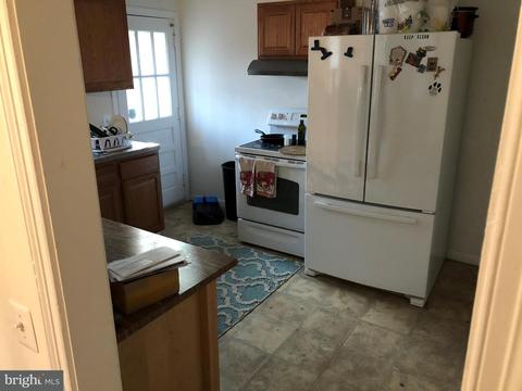 18504 Old Triangle Rd, Triangle, VA 22172 photo 4